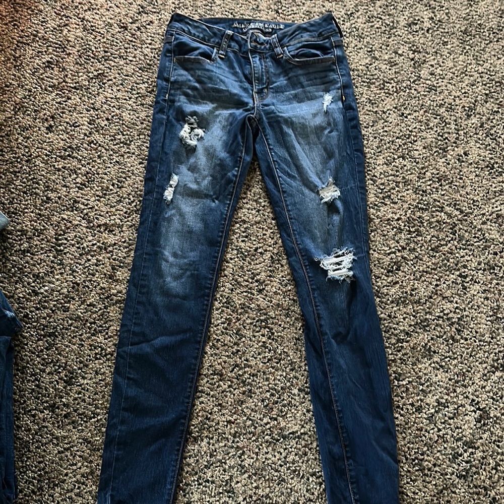American eagle distressed jeggings